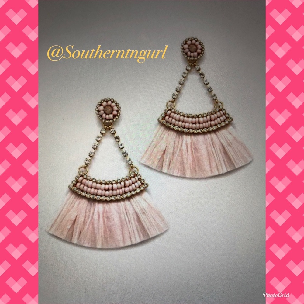 JUST IN⭐️Raffia Rhinestone Tassel Earrings